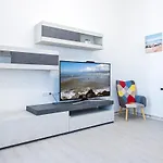 Casa Allegria Vicino A Tutto アパート